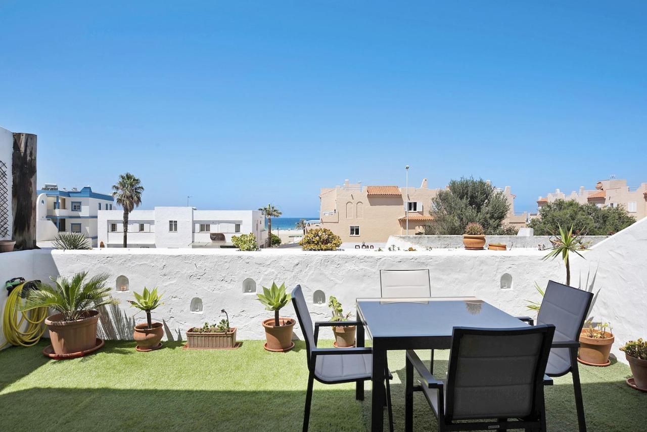 Duplex Delante De La Playa Ferienhaus
